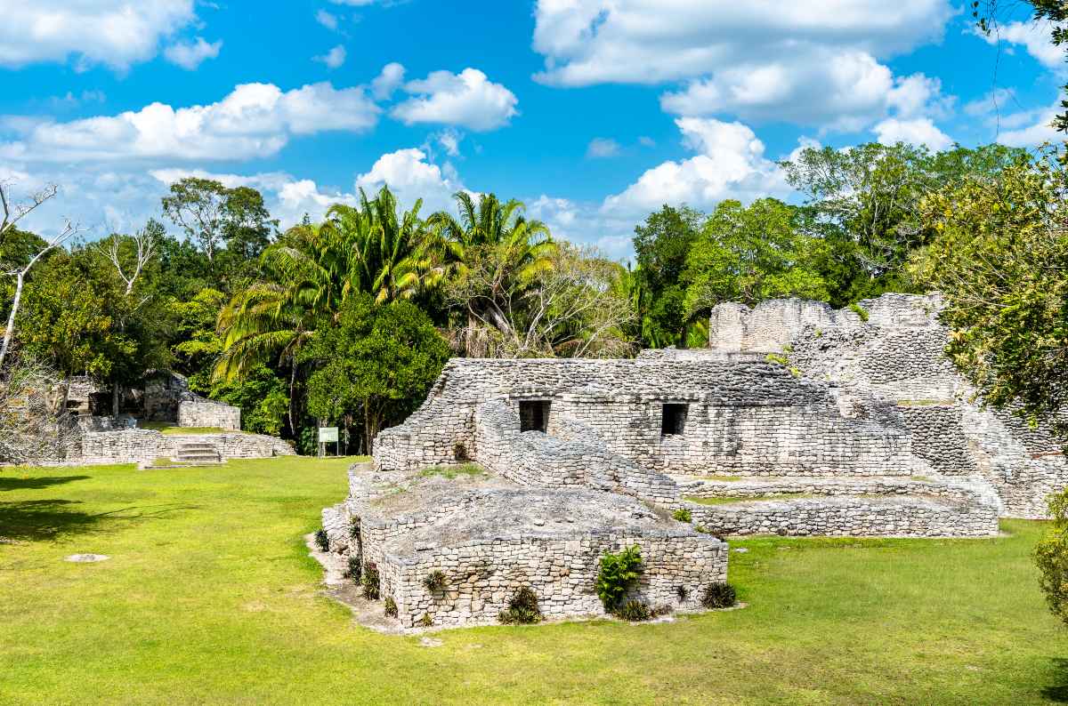 mayan ruins kohunlich