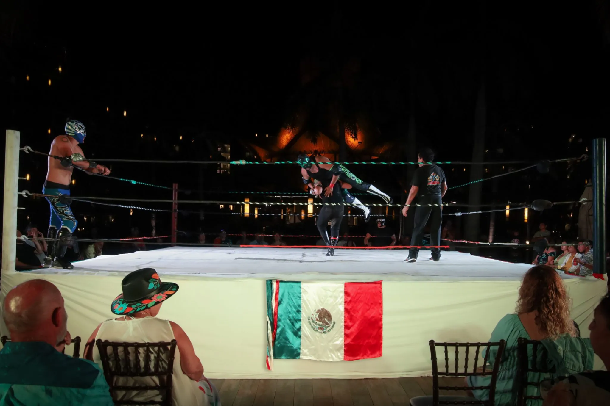 Garza Blanca Cancun Lucha Libre