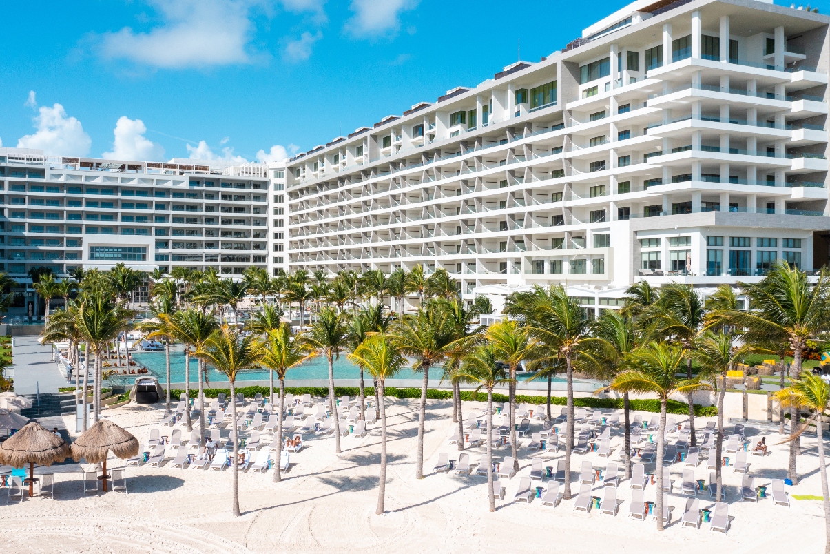 Cancun All Inclusive Reviews: Is Garza Blanca Worth It?